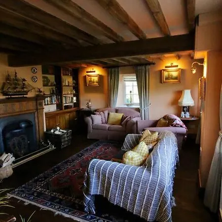 Characterful Yorkshire Cottage, Beautiful Views *