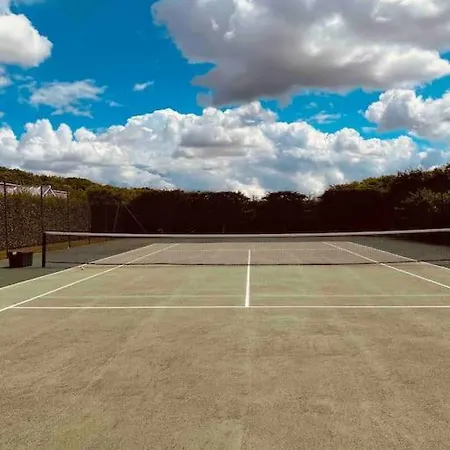 Characterful Yorkshire Cottage, Beautiful Views Holiday home *